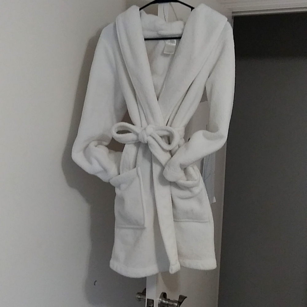 Museum white robe